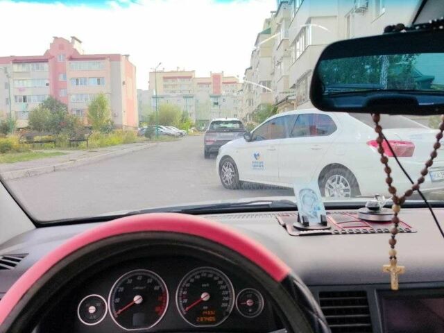 Серый Опель Вектра, объемом двигателя 2.2 л и пробегом 237 тыс. км за 3731 $, фото 5 на Automoto.ua