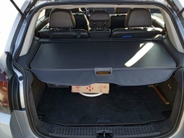 Сірий Опель Вектра, об'ємом двигуна 3 л та пробігом 220 тис. км за 5000 $, фото 5 на Automoto.ua