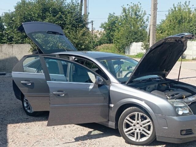 Сірий Опель Вектра, об'ємом двигуна 2.2 л та пробігом 343 тис. км за 4800 $, фото 5 на Automoto.ua
