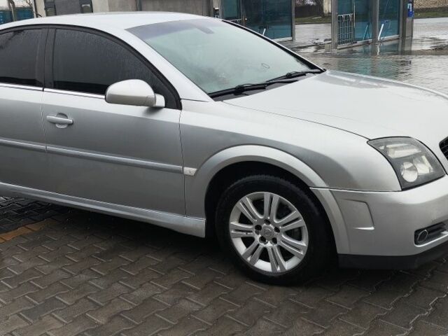 Сірий Опель Вектра, об'ємом двигуна 2.2 л та пробігом 370 тис. км за 3800 $, фото 2 на Automoto.ua