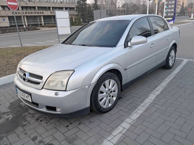 Серый Опель Вектра, объемом двигателя 2.2 л и пробегом 305 тыс. км за 3300 $, фото 1 на Automoto.ua