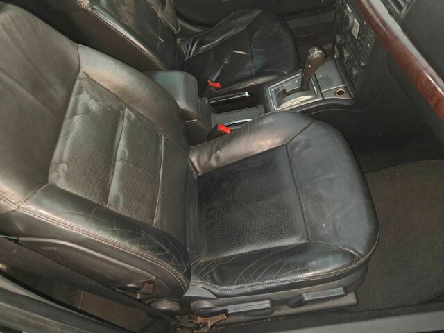 Серый Опель Вектра, объемом двигателя 2.2 л и пробегом 305 тыс. км за 3300 $, фото 13 на Automoto.ua