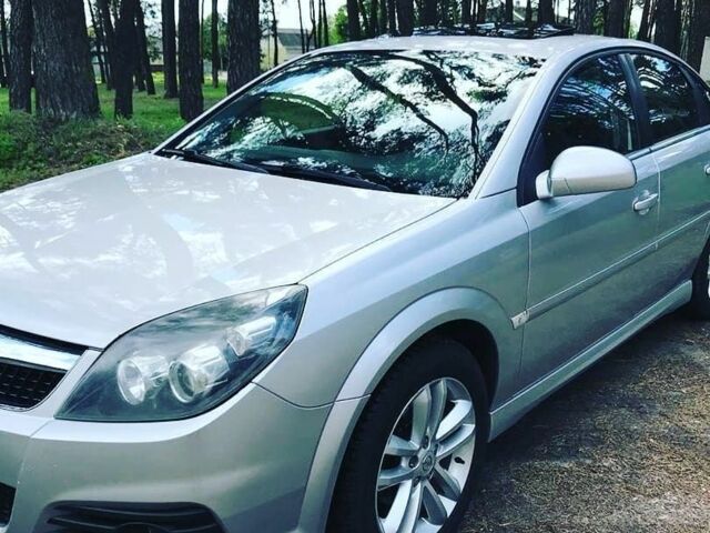 Сірий Опель Вектра, об'ємом двигуна 2.2 л та пробігом 200 тис. км за 5500 $, фото 4 на Automoto.ua