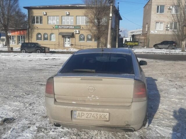 Серый Опель Вектра, объемом двигателя 2 л и пробегом 350 тыс. км за 2200 $, фото 4 на Automoto.ua