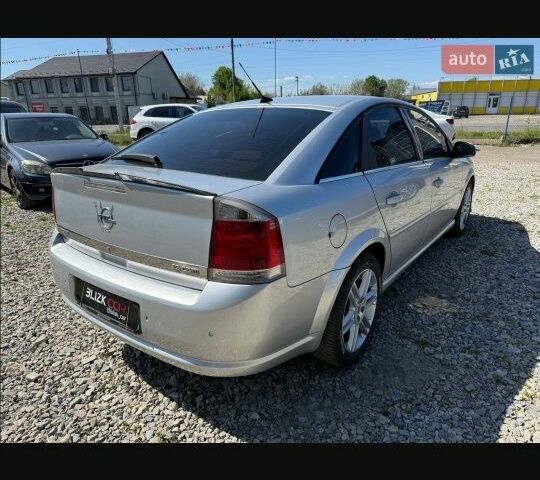 Серый Опель Вектра, объемом двигателя 0 л и пробегом 350 тыс. км за 5500 $, фото 2 на Automoto.ua