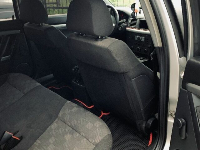 Сірий Опель Вектра, об'ємом двигуна 2.2 л та пробігом 200 тис. км за 5500 $, фото 8 на Automoto.ua