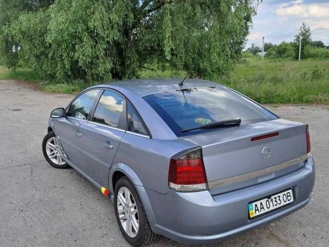 Сірий Опель Вектра, об'ємом двигуна 1.8 л та пробігом 353 тис. км за 5600 $, фото 2 на Automoto.ua