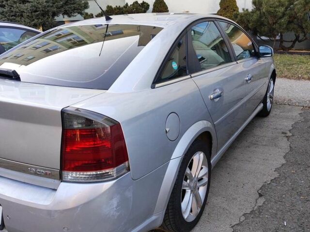 Опель Вектра 2008 у Мукачеве на Automoto.ua Сірий Опель Вектра, об'ємом двигуна 1.9 л та пробігом 368 тис. км за 4000 $, фото 7 на Automoto.ua
