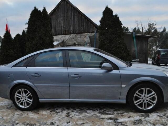 Серый Опель Вектра, объемом двигателя 0 л и пробегом 258 тыс. км за 1600 $, фото 4 на Automoto.ua