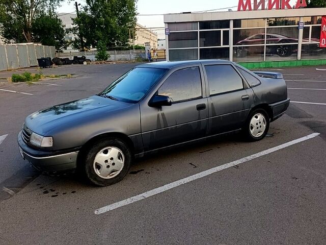 Серый Опель Вектра, объемом двигателя 2 л и пробегом 0 тыс. км за 1700 $, фото 2 на Automoto.ua