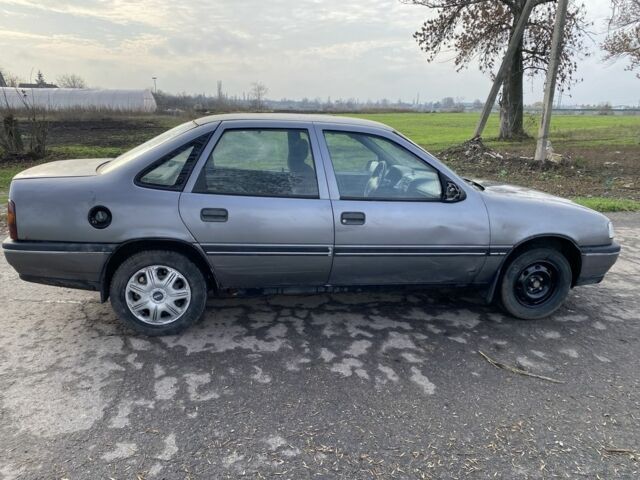 Сірий Опель Вектра, об'ємом двигуна 1.6 л та пробігом 588 тис. км за 756 $, фото 5 на Automoto.ua