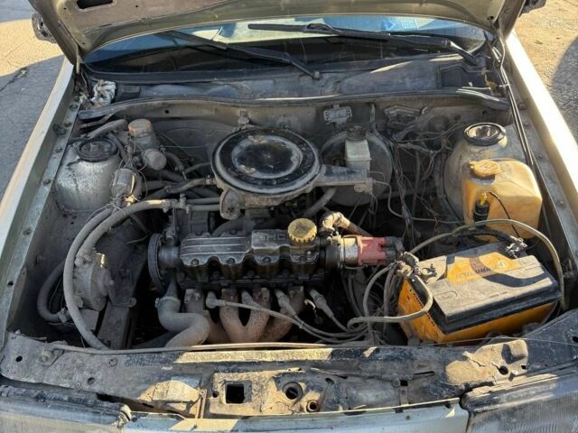 Серый Опель Вектра, объемом двигателя 1.6 л и пробегом 340 тыс. км за 600 $, фото 3 на Automoto.ua