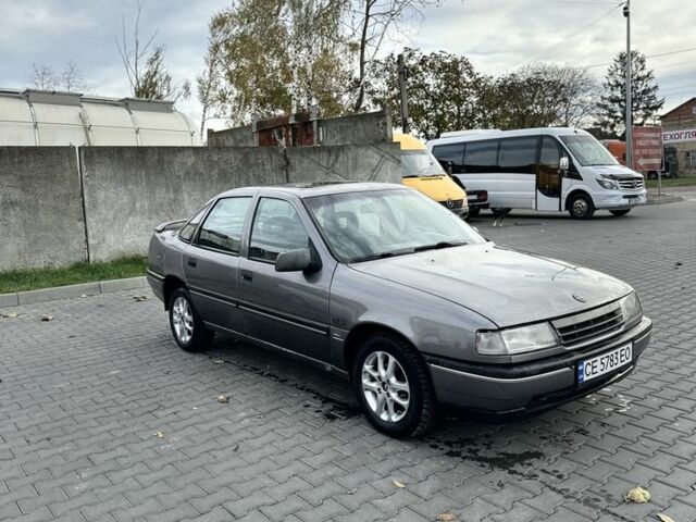 Опель Вектра 1989 у Чернівцях на Automoto.ua Сірий Опель Вектра, об'ємом двигуна 1.6 л та пробігом 260 тис. км за 1350 $, фото 2 на Automoto.ua