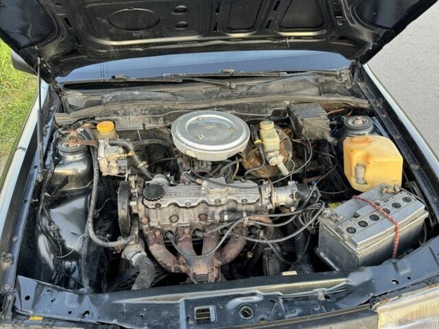 Серый Опель Вектра, объемом двигателя 1.8 л и пробегом 250 тыс. км за 1250 $, фото 6 на Automoto.ua