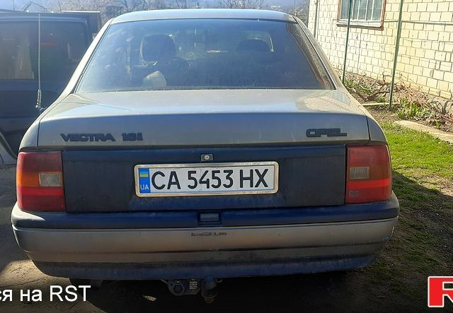 Серый Опель Вектра, объемом двигателя 1.6 л и пробегом 0 тыс. км за 1200 $, фото 2 на Automoto.ua