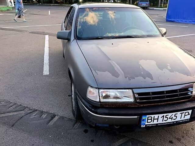 Серый Опель Вектра, объемом двигателя 2 л и пробегом 0 тыс. км за 1700 $, фото 5 на Automoto.ua