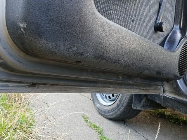 Сірий Опель Вектра, об'ємом двигуна 1.6 л та пробігом 300 тис. км за 1250 $, фото 11 на Automoto.ua