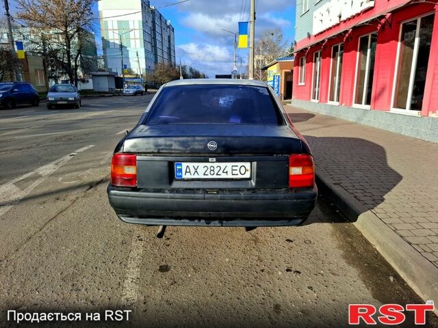 Серый Опель Вектра, объемом двигателя 1.6 л и пробегом 200 тыс. км за 850 $, фото 3 на Automoto.ua