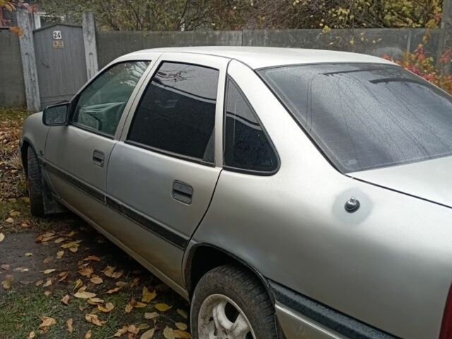 Серый Опель Вектра, объемом двигателя 0 л и пробегом 350 тыс. км за 1500 $, фото 3 на Automoto.ua