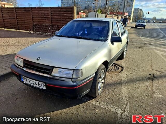 Серый Опель Вектра, объемом двигателя 1.6 л и пробегом 200 тыс. км за 850 $, фото 1 на Automoto.ua