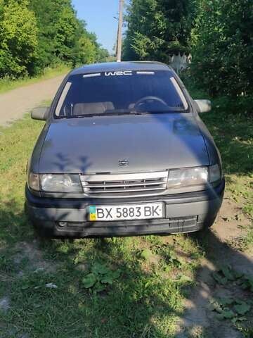 Опель Вектра 1990 в Изяслве на Automoto.ua Серый Опель Вектра, объемом двигателя 1.6 л и пробегом 300 тыс. км за 1650 $, фото 7 на Automoto.ua