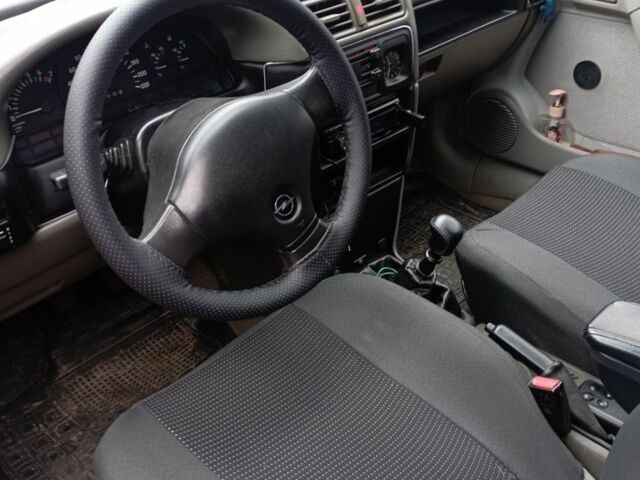 Серый Опель Вектра, объемом двигателя 0 л и пробегом 350 тыс. км за 1500 $, фото 6 на Automoto.ua