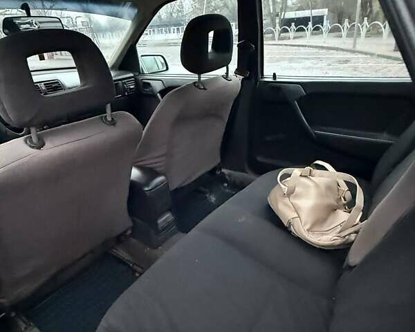 Серый Опель Вектра, объемом двигателя 2 л и пробегом 409 тыс. км за 1500 $, фото 7 на Automoto.ua