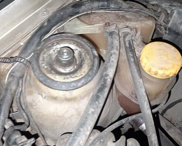 Серый Опель Вектра, объемом двигателя 2 л и пробегом 345 тыс. км за 2300 $, фото 2 на Automoto.ua