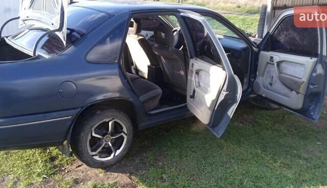 Серый Опель Вектра, объемом двигателя 0 л и пробегом 350 тыс. км за 1000 $, фото 3 на Automoto.ua