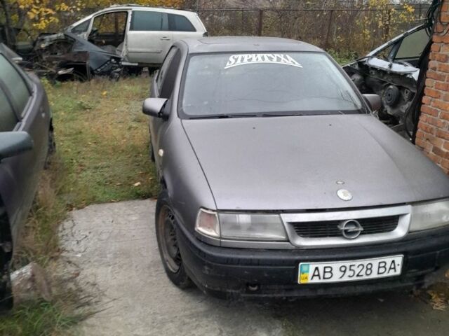 Серый Опель Вектра, объемом двигателя 0 л и пробегом 420 тыс. км за 520 $, фото 1 на Automoto.ua