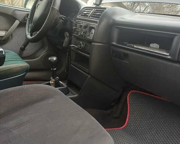 Сірий Опель Вектра, об'ємом двигуна 1.6 л та пробігом 337 тис. км за 1200 $, фото 3 на Automoto.ua