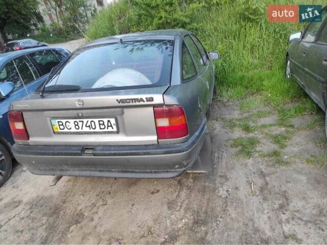 Серый Опель Вектра, объемом двигателя 1.8 л и пробегом 242 тыс. км за 758 $, фото 11 на Automoto.ua