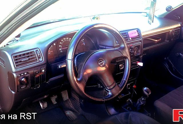 Опель Вектра 1990 в Полтаве на Automoto.ua Серый Опель Вектра, объемом двигателя 1.6 л и пробегом 250 тыс. км за 1600 $, фото 11 на Automoto.ua