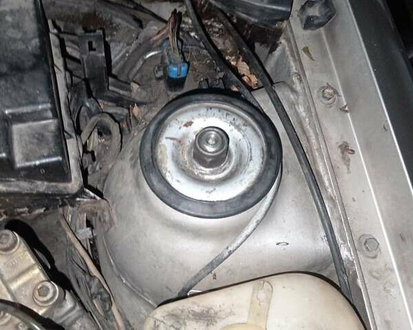 Серый Опель Вектра, объемом двигателя 2 л и пробегом 345 тыс. км за 2300 $, фото 1 на Automoto.ua