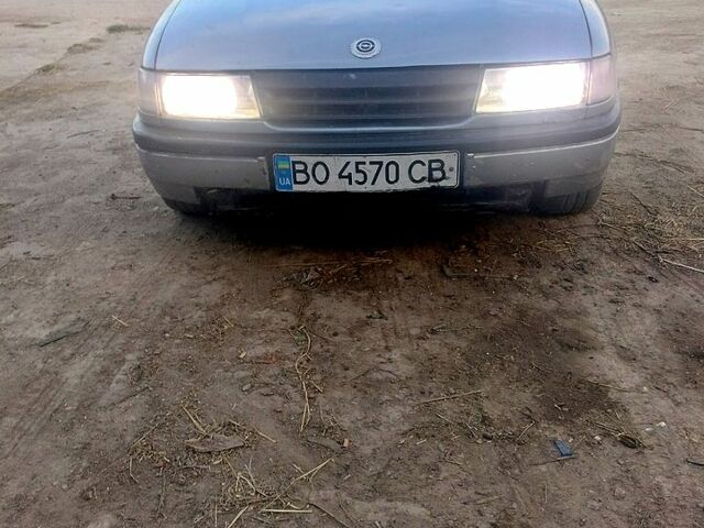 Сірий Опель Вектра, об'ємом двигуна 2 л та пробігом 0 тис. км за 1000 $, фото 1 на Automoto.ua