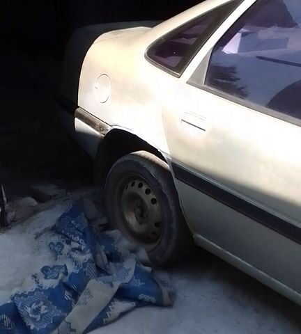 Сірий Опель Вектра, об'ємом двигуна 1.6 л та пробігом 0 тис. км за 1600 $, фото 2 на Automoto.ua