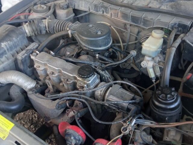 Серый Опель Вектра, объемом двигателя 1.6 л и пробегом 1 тыс. км за 1000 $, фото 1 на Automoto.ua