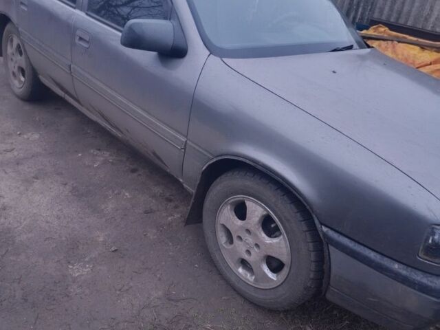 Сірий Опель Вектра, об'ємом двигуна 2 л та пробігом 330 тис. км за 1500 $, фото 1 на Automoto.ua