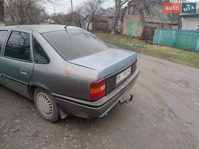 Сірий Опель Вектра, об'ємом двигуна 2 л та пробігом 280 тис. км за 1418 $, фото 2 на Automoto.ua
