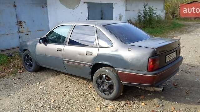 Серый Опель Вектра, объемом двигателя 2 л и пробегом 286 тыс. км за 1200 $, фото 23 на Automoto.ua