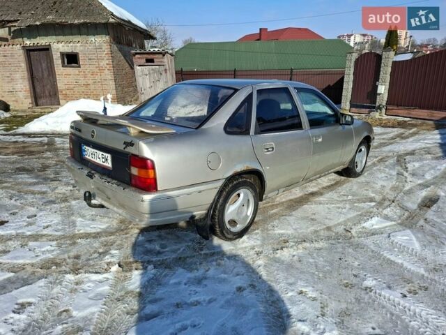 Серый Опель Вектра, объемом двигателя 1.6 л и пробегом 320 тыс. км за 799 $, фото 9 на Automoto.ua