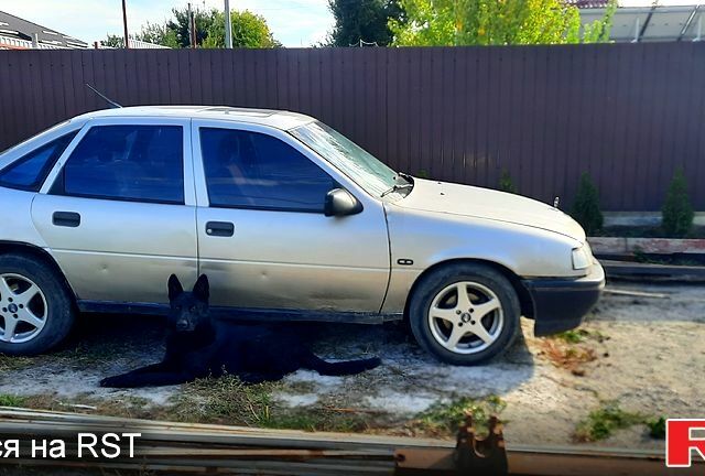 Серый Опель Вектра, объемом двигателя 2 л и пробегом 0 тыс. км за 870 $, фото 2 на Automoto.ua