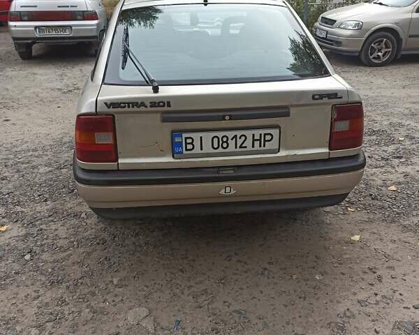 Сірий Опель Вектра, об'ємом двигуна 2 л та пробігом 200 тис. км за 1399 $, фото 7 на Automoto.ua