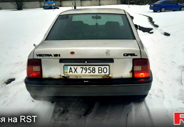 Сірий Опель Вектра, об'ємом двигуна 1.6 л та пробігом 0 тис. км за 1300 $, фото 3 на Automoto.ua