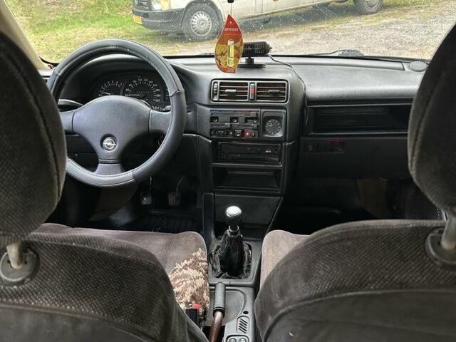 Сірий Опель Вектра, об'ємом двигуна 1.8 л та пробігом 450 тис. км за 1650 $, фото 6 на Automoto.ua