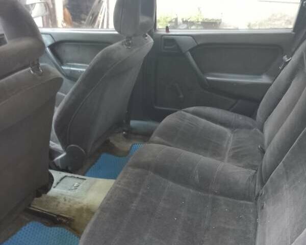 Серый Опель Вектра, объемом двигателя 1.8 л и пробегом 435 тыс. км за 650 $, фото 10 на Automoto.ua