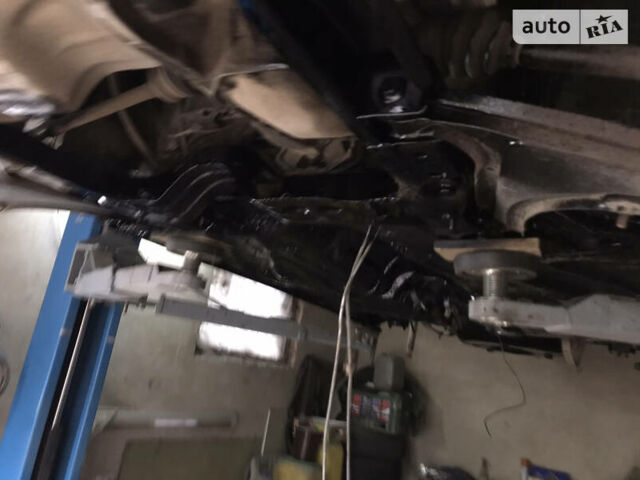 Серый Опель Вектра, объемом двигателя 1.7 л и пробегом 500 тыс. км за 1700 $, фото 9 на Automoto.ua