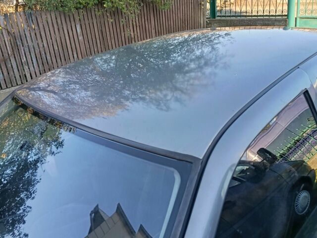 Опель Вектра 1991 у Чернівцях на Automoto.ua Сірий Опель Вектра, об'ємом двигуна 1.6 л та пробігом 330 тис. км за 775 $, фото 4 на Automoto.ua