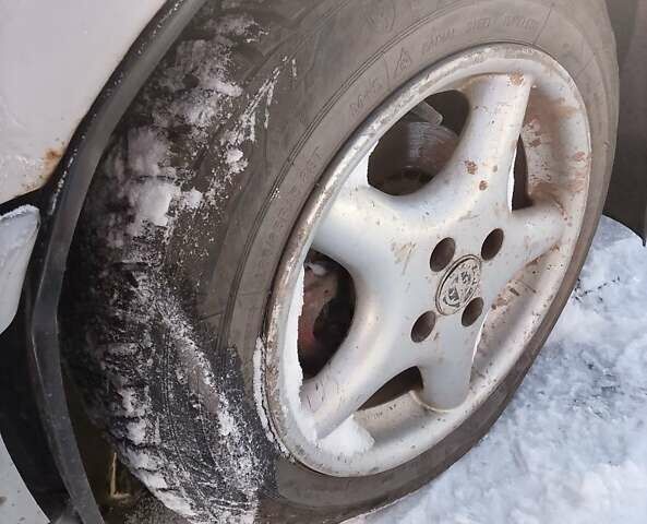 Серый Опель Вектра, объемом двигателя 2 л и пробегом 320 тыс. км за 1500 $, фото 3 на Automoto.ua