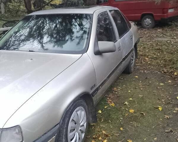 Серый Опель Вектра, объемом двигателя 1.8 л и пробегом 435 тыс. км за 650 $, фото 2 на Automoto.ua